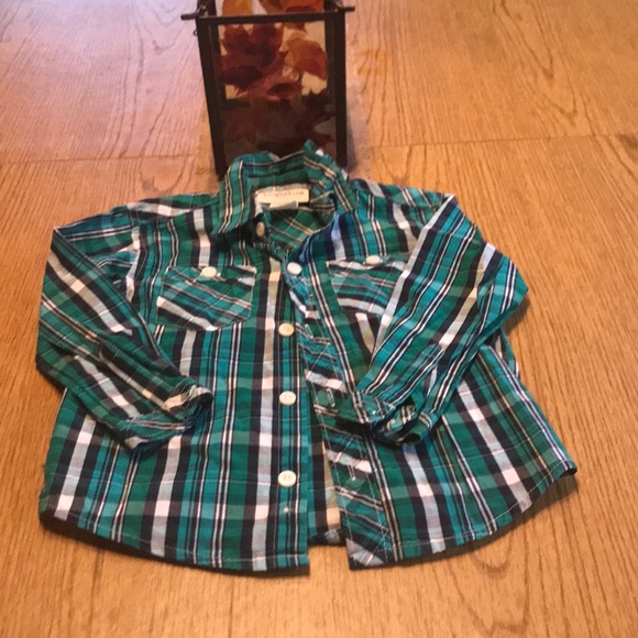 Bundle of 5 toddler boy dress shirts - Picture 5 of 6